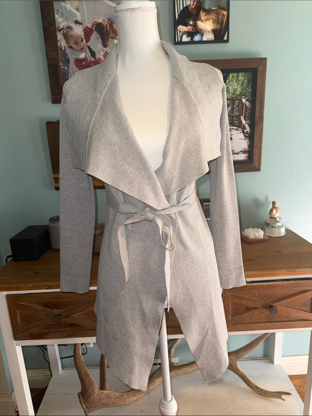Petal & Pup Light Gray Wrap Cardigan with Tie Waist - Women US 2